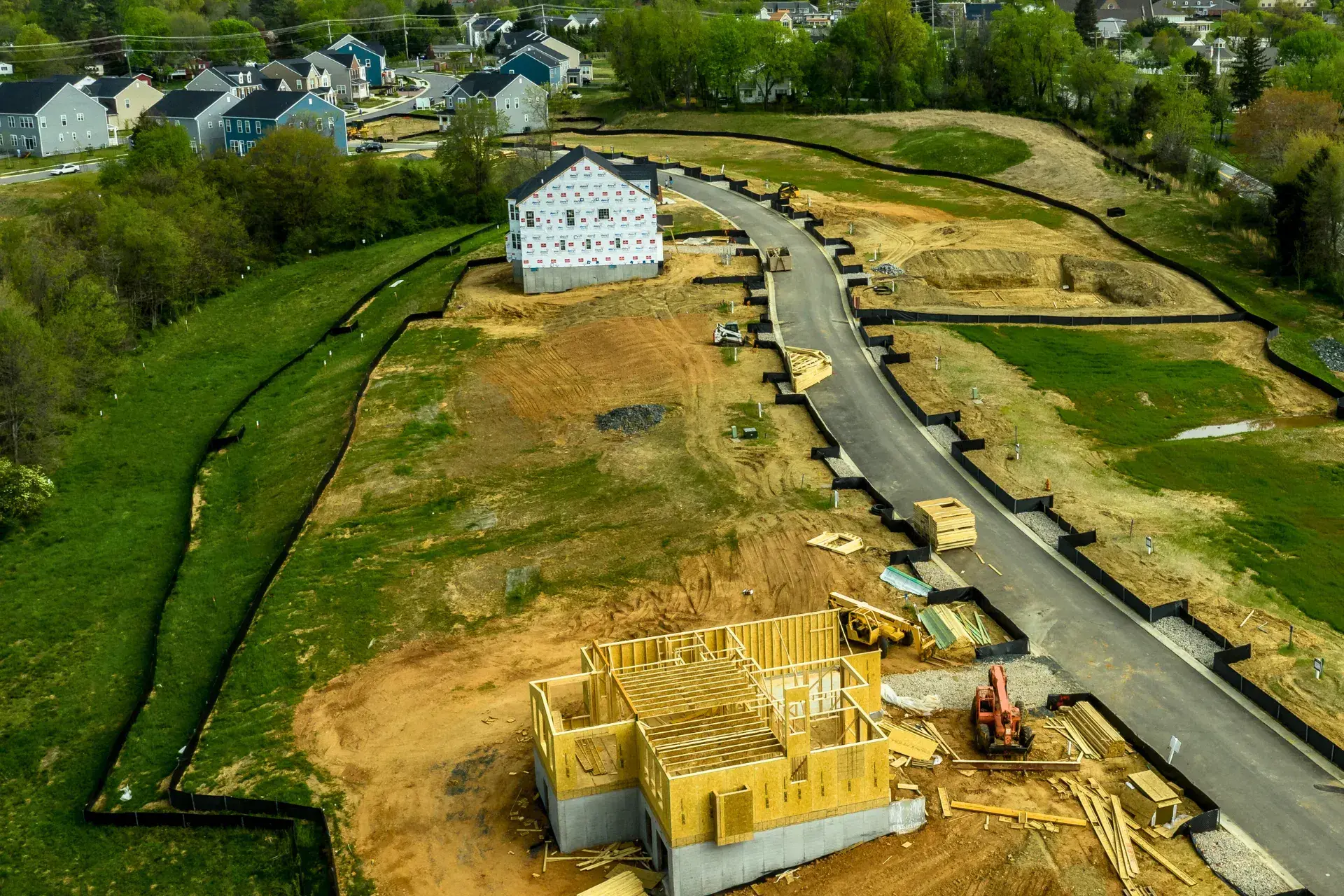 Effective Stormwater Solutions: 5 Tips for Homebuilders and Developers